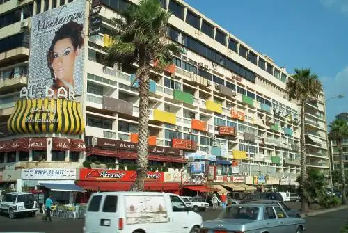 中东最开放的地方黎巴嫩_中东黎巴嫩的贫富差距_中东黎巴嫩生活趣事