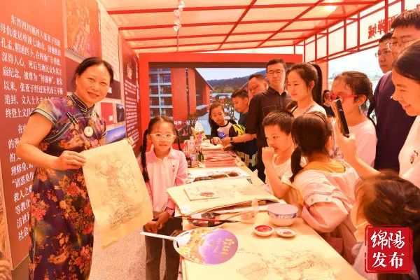 绵阳演出舞台搭建_绵阳大剧院演出_绵阳哪里有文艺演出团