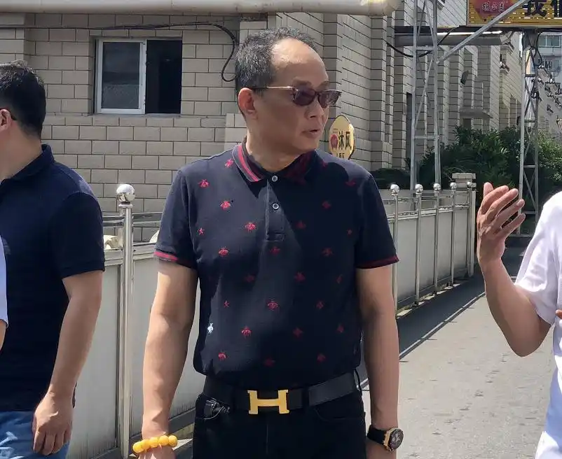 经典创业故事_低调创业小说_低调创业的故事