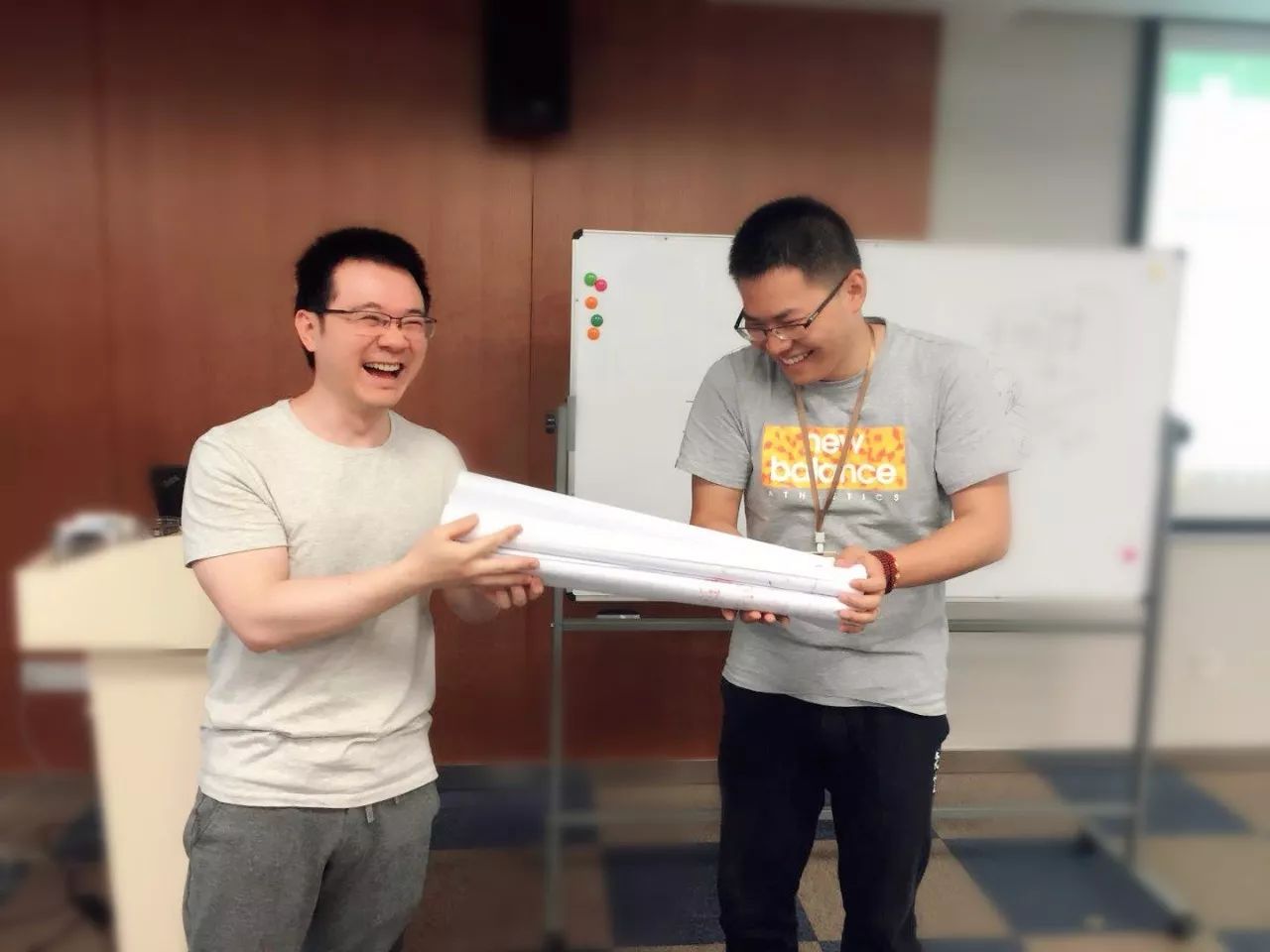 回顾精彩创业故事心得体会_创业精彩故事回顾_回顾精彩创业故事作文